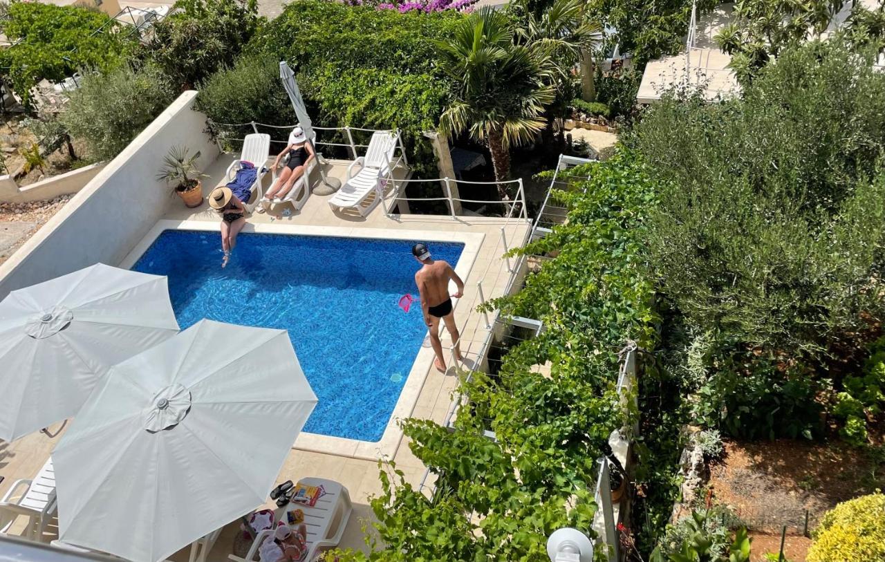Apartments Villa Ra ザボリッチ エクステリア 写真