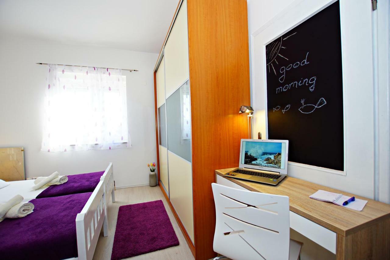 Apartments Villa Ra ザボリッチ エクステリア 写真